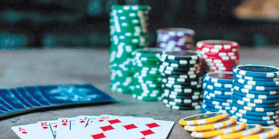 The Allure of Online Live Casinos: Real-Time Gaming with Live Dealers